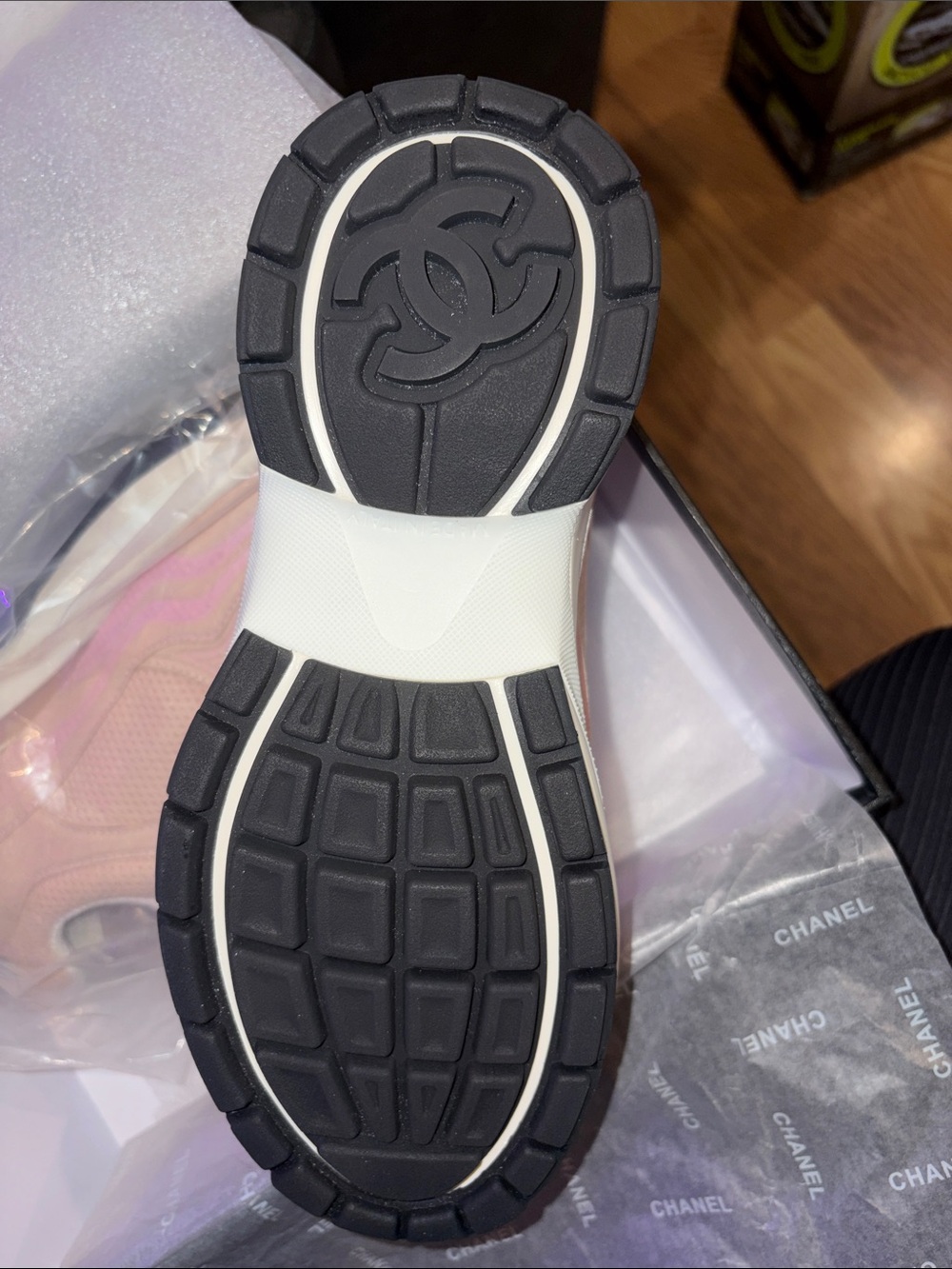 CHANEL Pink and Cream Leather Logo Runner Sneakers - Picture 3 of 7
